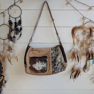 Chloe & Lex Leather Cowhide Boho Western Crossbody Purse